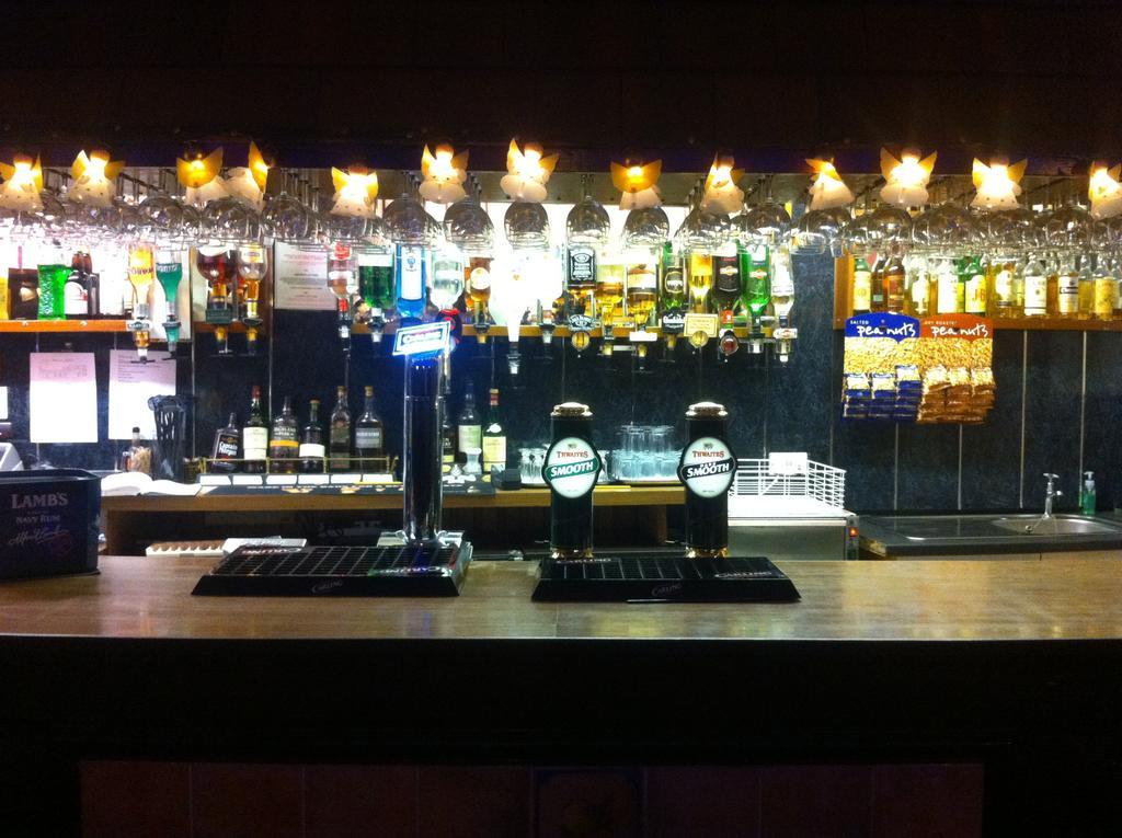 Lisdoonie Hotel Barrow-in-Furness Екстер'єр фото