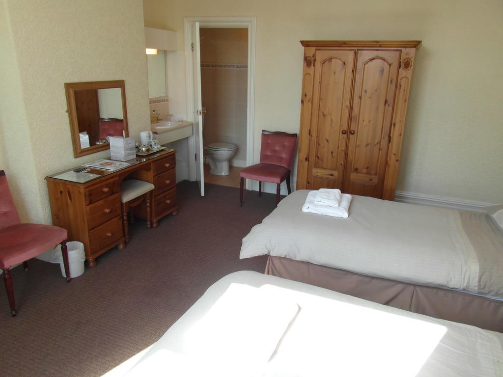 Lisdoonie Hotel Barrow-in-Furness Номер фото
