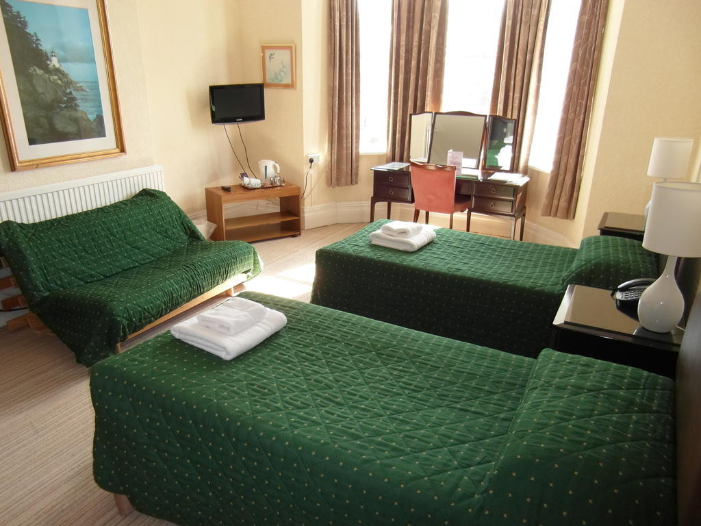 Lisdoonie Hotel Barrow-in-Furness Номер фото
