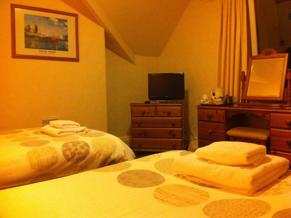 Lisdoonie Hotel Barrow-in-Furness Номер фото